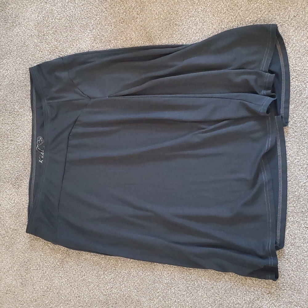 Kuhl dark gray skirt, Women's XL